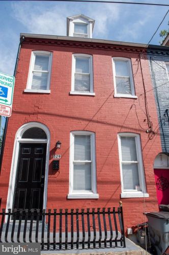 329 Beaver St, Lancaster PA  17603-5337 exterior
