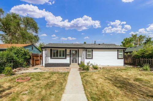 760 Stuart St, Denver CO  80204-2939 exterior