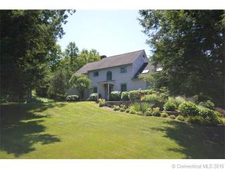 84 Flat Swamp Rd, Newtown, CT 06470-1864