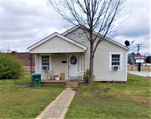 1378 Marshall St, Grenada, MS 38901-4118