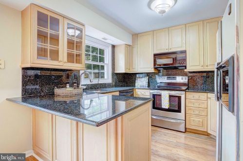 3301 Beret Ln, Silver Spring MD 20906-3028 exterior