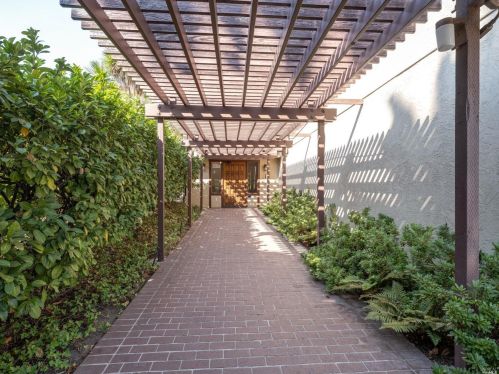 820 Mission Ave, San Rafael, CA 94901-3209