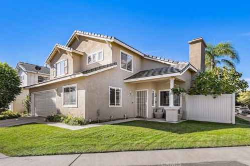 7631 Canberra Way, Riverside CA  92508-6067 exterior