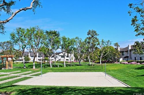 123 Oxford, Irvine CA  92612-2666 exterior