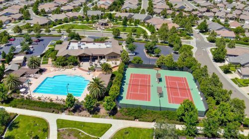 7417 Netherbury Ct, Elk Grove CA  95757-5147 exterior