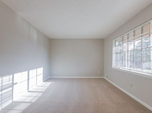 3555 Rex Rd, Rex GA 30273-1427 exterior