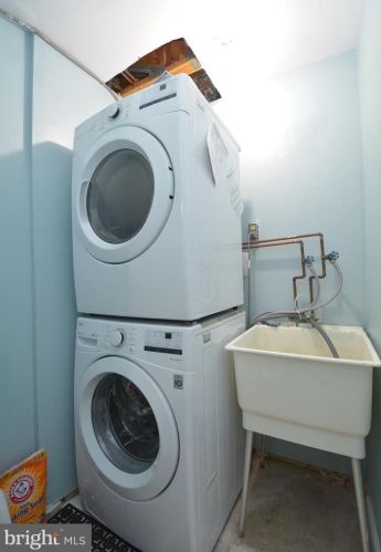 81 Catoctin Ct, Silver Spring MD 20906-2006 exterior