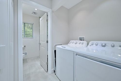 3272 Balmoral Dr, Atlanta GA  30341-5616 exterior