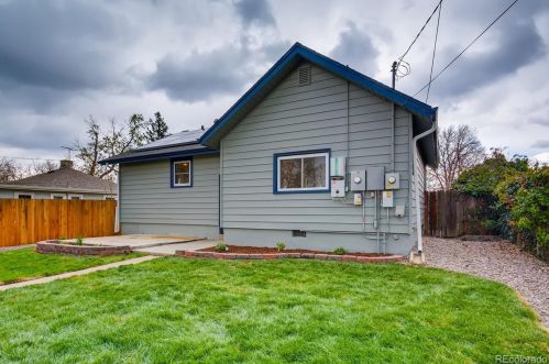 4945 Green Ct, Denver CO  80221-1109 exterior