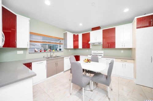 809 Lomita Ave, Glendale CA  91205-1617 exterior