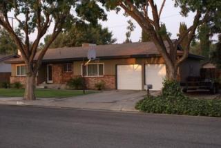 1480 Williams St, Tulare, CA 93274-1445