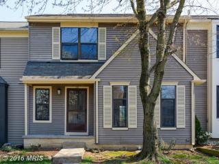 26 Berkeley Ct, Dulles VA  20165-5618 exterior