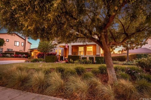 16107 Sierra Heights Dr, Riverside CA  92503-8413 exterior