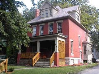 252 18th Ave, Columbus OH  43201-1506 exterior