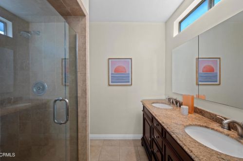 1631 Thompson Ave, Glendale CA  91201-1231 exterior