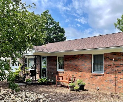 69 Arlene St, Torrington, CT 06790-3832