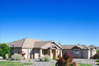 12040 Ocean View Dr, Sparks, NV 89441-5574