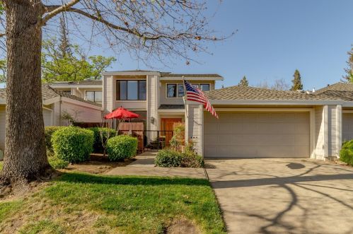 9121 Turtle Creek Ln, Fair Oaks, CA 95628-6589