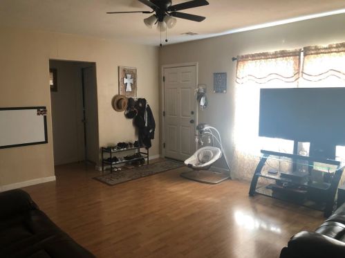 5933 Dante St, Stockton, CA 95207-4705