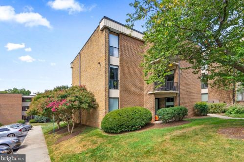 2109 Walsh View Ter, Silver Spring, MD 20902-5228