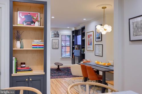 330 Mary St, Lancaster PA  17603-3328 exterior