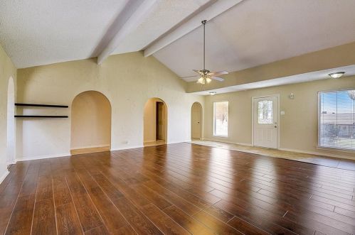 1629 Merrimac Trl, Garland TX  75043-1319 exterior