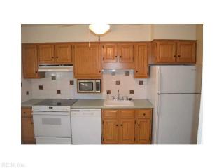 6103 Newport Ave, Norfolk VA  23505-4503 exterior
