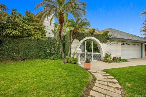 1411 Pembrooke Ln, Anaheim, CA 92804-6050