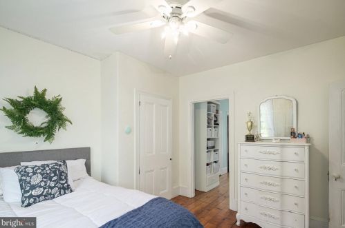 59 Potter St, Tavistock NJ 08033-1312 exterior