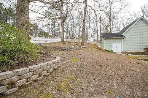 109 Memory Ln, Stockbridge GA  exterior