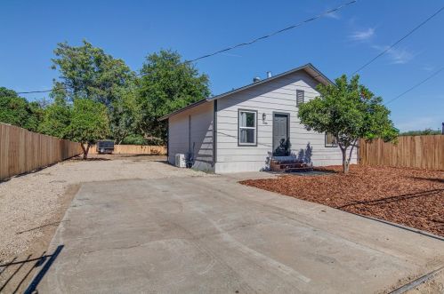 5667 Riverside Dr, Arboga, CA 95961-6615