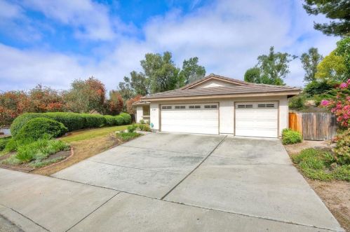 2334 Manion St, El Cajon, CA 92020-1022
