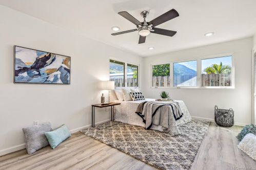 7247 Alakoko St, Honolulu HI  96825-2712 exterior