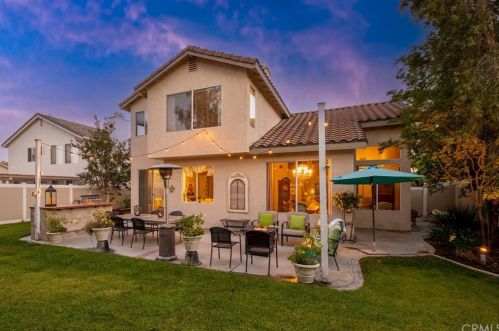 20752 Freeport Dr, Riverside CA  92508-3145 exterior