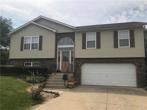 159 Pebblebrook Ln, Troy, IL 62294-2543