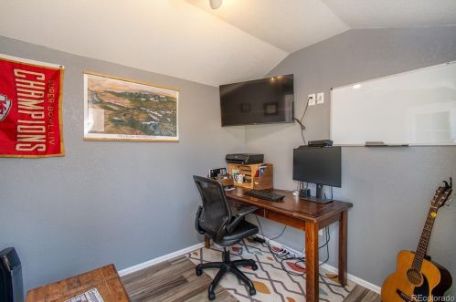 18947 61st Ave, Denver CO 80403-2103 exterior