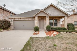 5900 Deck House Rd, Fort Worth TX  76179-5263 exterior