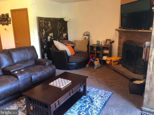 66 Tecumseh Trl, Hedgesville WV  25427-3857 exterior
