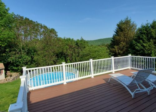 30 Slope Dr, Hackettstown NJ  07840-4124 exterior