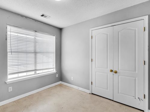 718 Old Stone Ct, Stockbridge GA  30281-7616 exterior