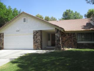 1236 Mayflower Cir, Ridgecrest, CA 93555-5506