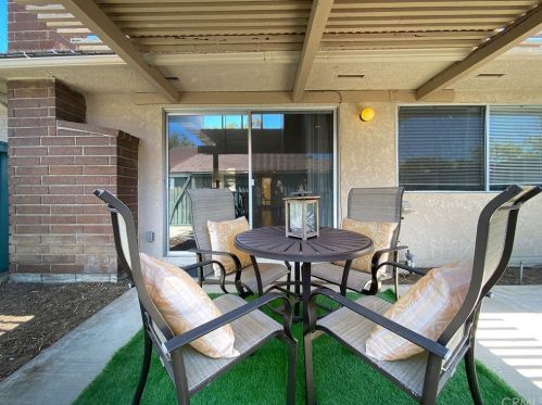 17251 Chestnut, Irvine CA  92612-2316 exterior