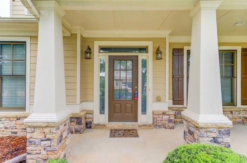 2224 Cotton Gin Row, Jefferson GA  30549-8819 exterior