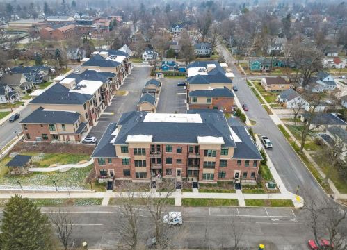 354 Chicago St, Valpo IN  46383-4638 exterior