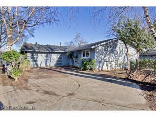 3939 Kiska St, Portland, OR 97217-7432