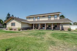 10169 Van Parker Ln, Galt, CA 95632-8868