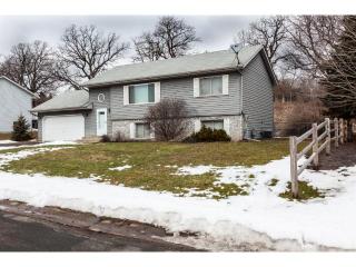 2301 Valley View Ave, Saint Paul, MN 55119-5846