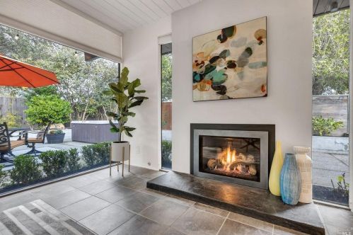 512 Idylberry Rd, San Rafael, CA 94903-1230