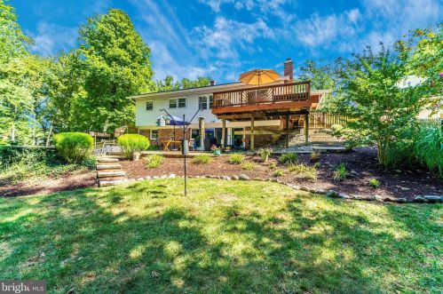 13104 Jingle Ln, Silver Spring MD 20906-3734 exterior