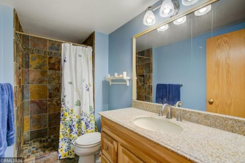151 Dennison Ave, Saint Paul MN  55126-6237 exterior